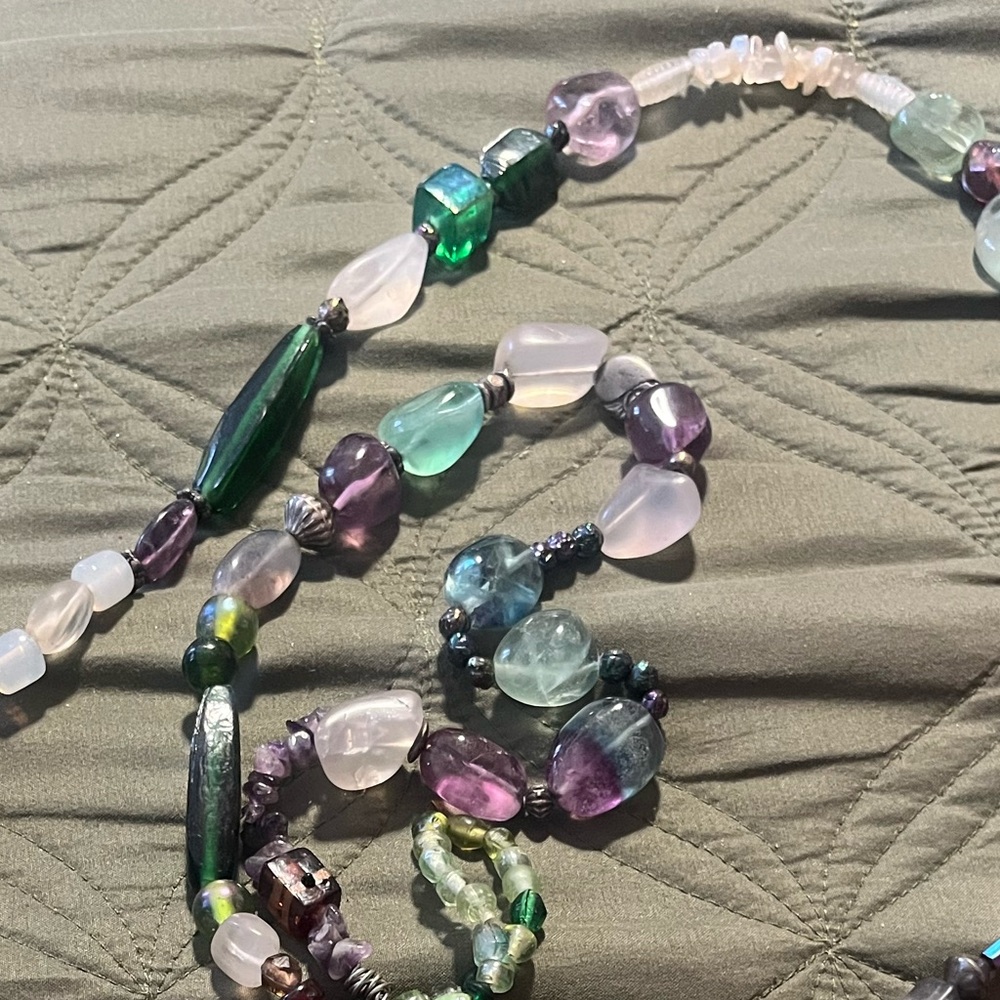 “Lavender & Verdant Whisper”Elegant Multicolor Beaded Necklace